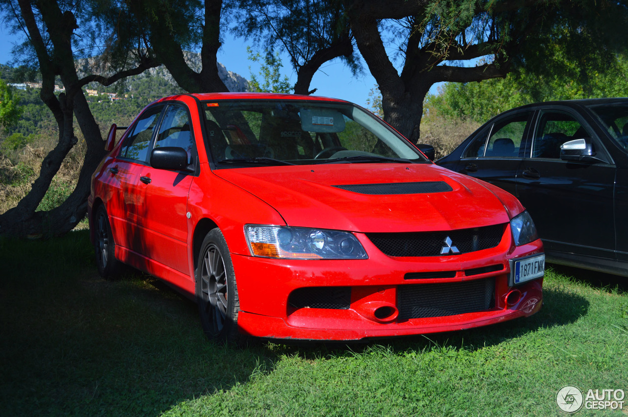Mitsubishi Lancer Evolution IX