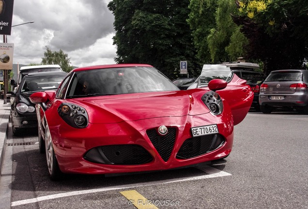 Alfa Romeo 4C Coupé