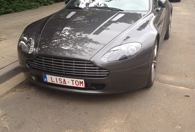 Aston Martin V8 Vantage