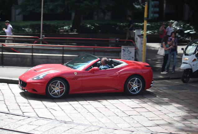 Ferrari California