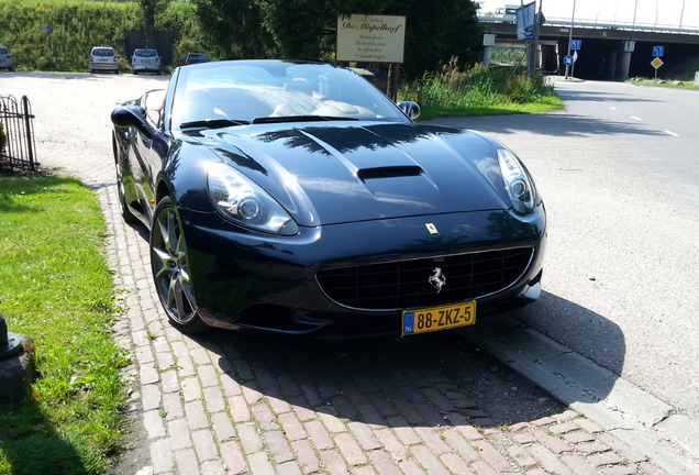 Ferrari California