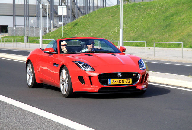 Jaguar F-TYPE S Convertible