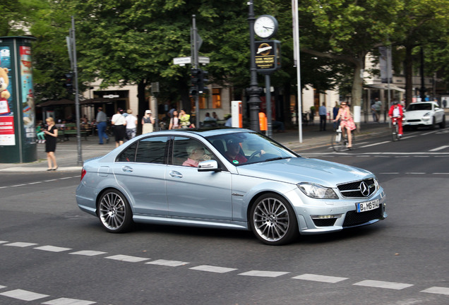 Mercedes-Benz C 63 AMG W204 2012