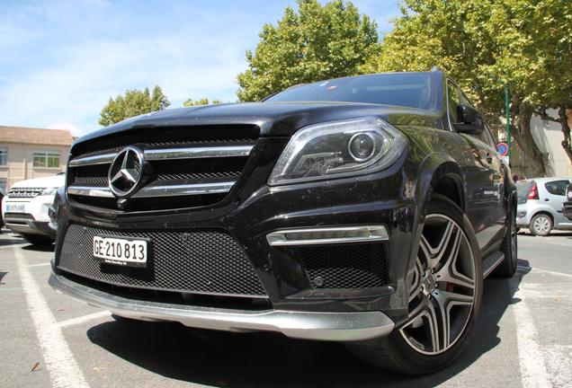 Mercedes-Benz GL 63 AMG X166