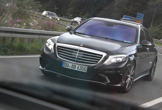 Mercedes-Benz S 63 AMG V222