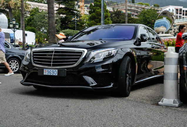 Mercedes-Benz S 63 AMG V222