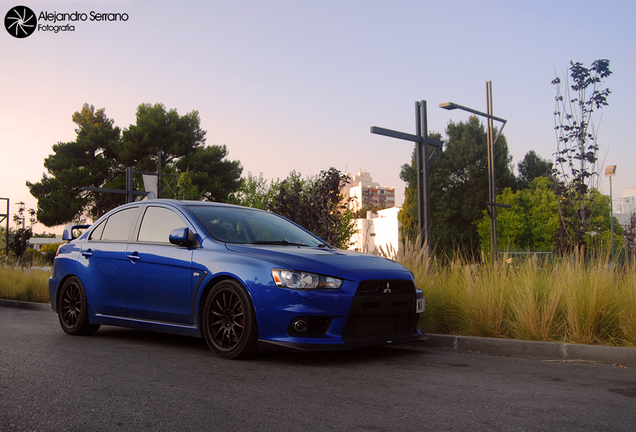 Mitsubishi Lancer Evolution X FQ-300 SST