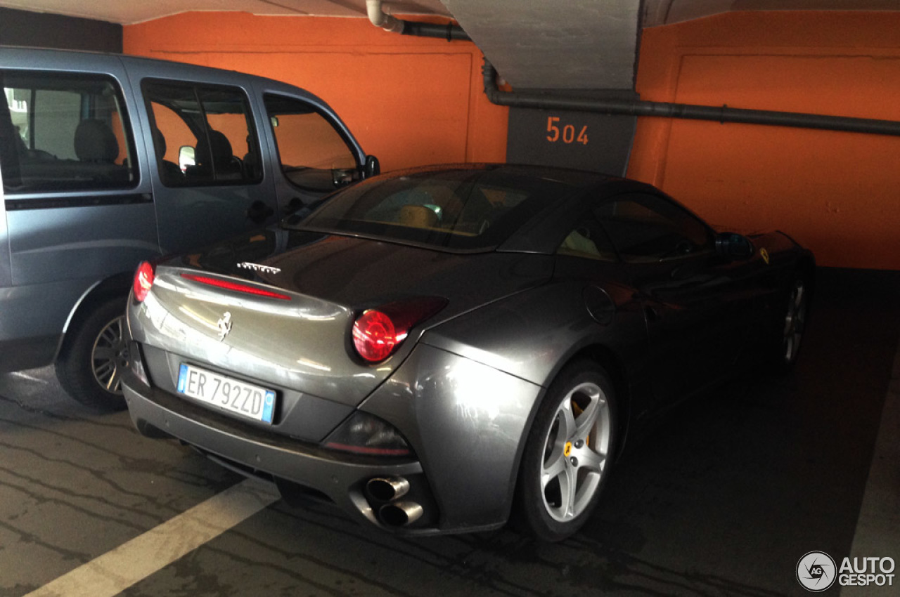 Ferrari California