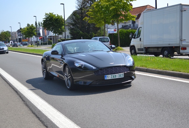 Aston Martin DB9 2013