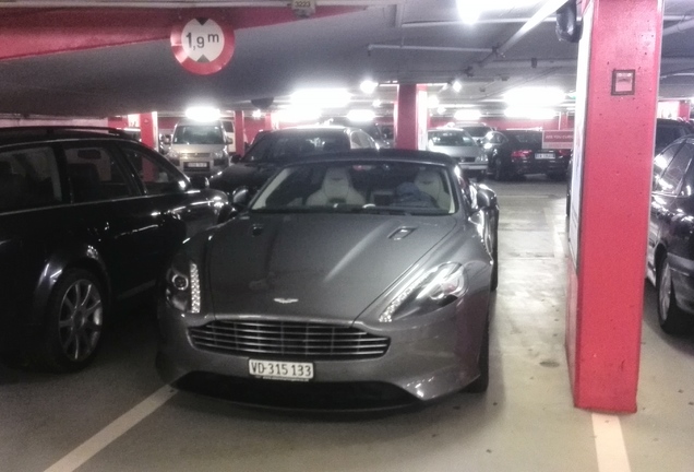 Aston Martin Virage Volante 2011