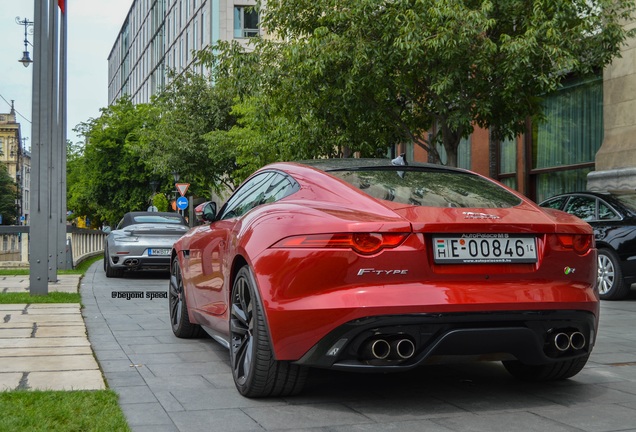 Jaguar F-TYPE R Coupé