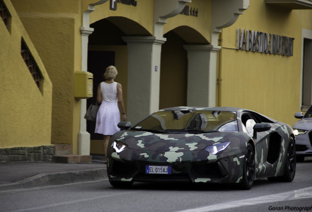 Lamborghini Aventador LP700-4