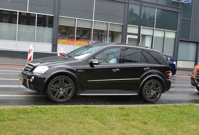 Mercedes-Benz ML 63 AMG W164