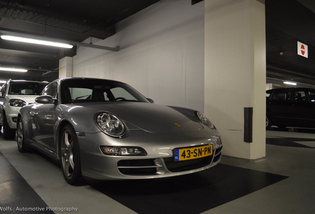 Porsche 997 Carrera 4S MkI