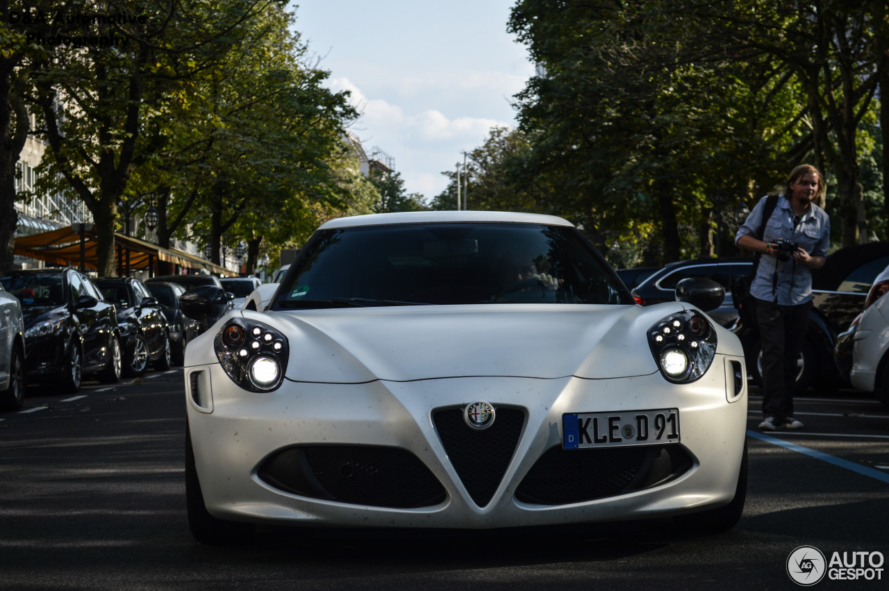 Alfa Romeo 4C Launch Edition