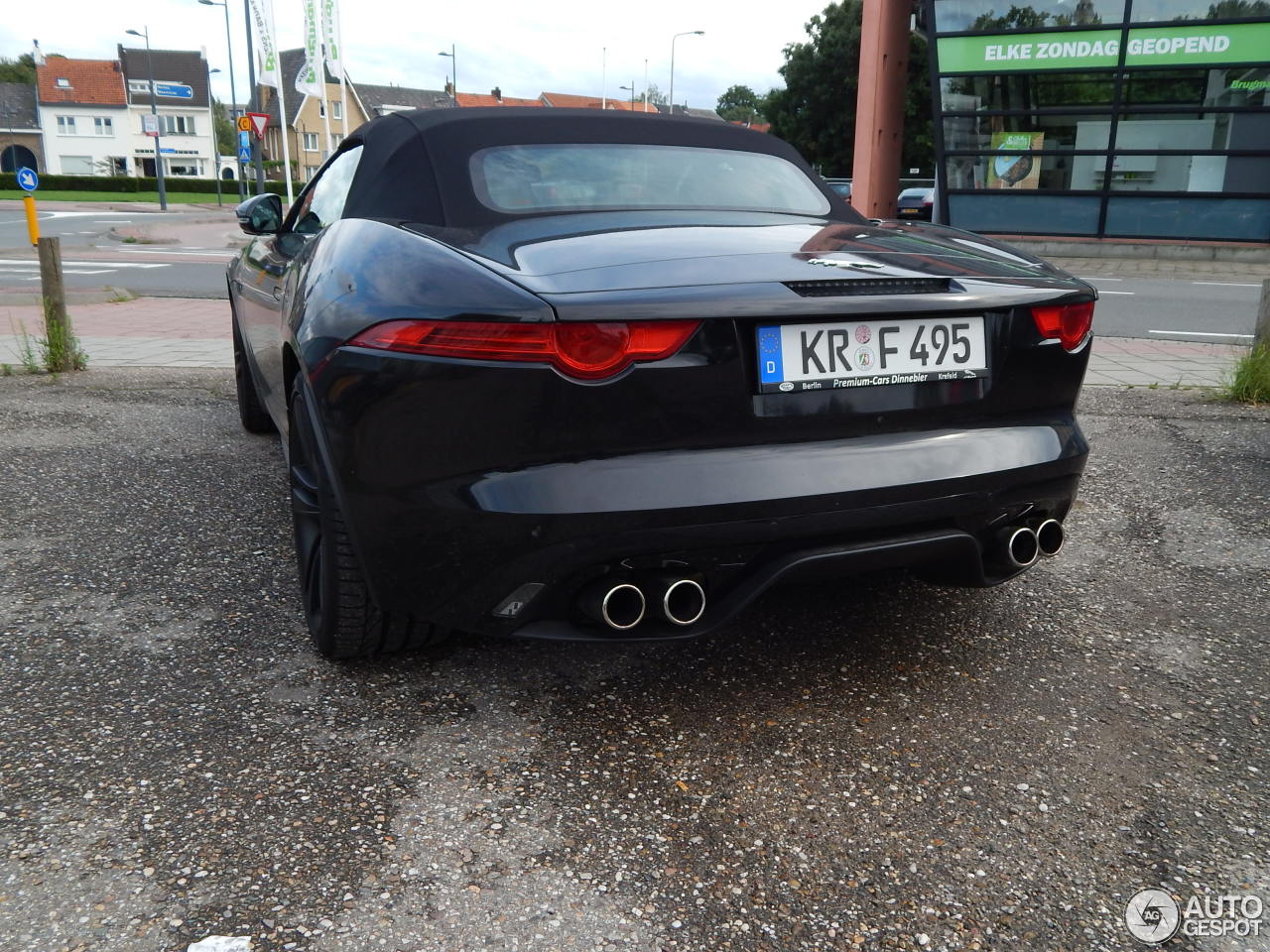 Jaguar F-TYPE S V8 Convertible