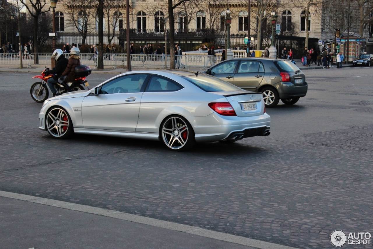 Mercedes-Benz C 63 AMG Coupé