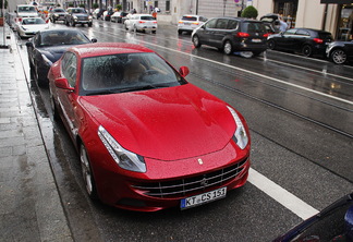 Ferrari FF