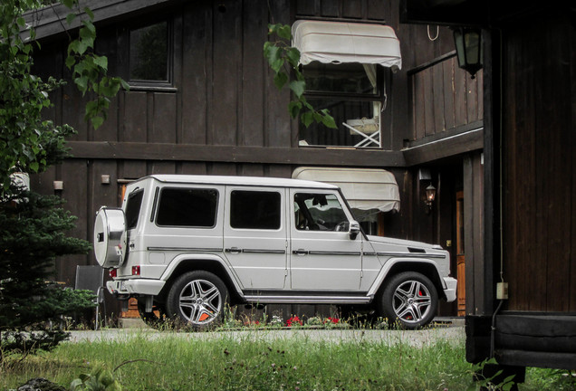 Mercedes-Benz G 63 AMG 2012