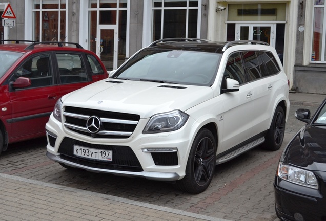 Mercedes-Benz GL 63 AMG X166