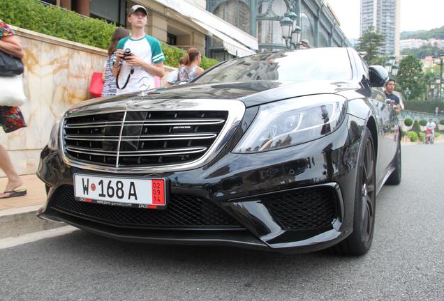 Mercedes-Benz S 65 AMG V222