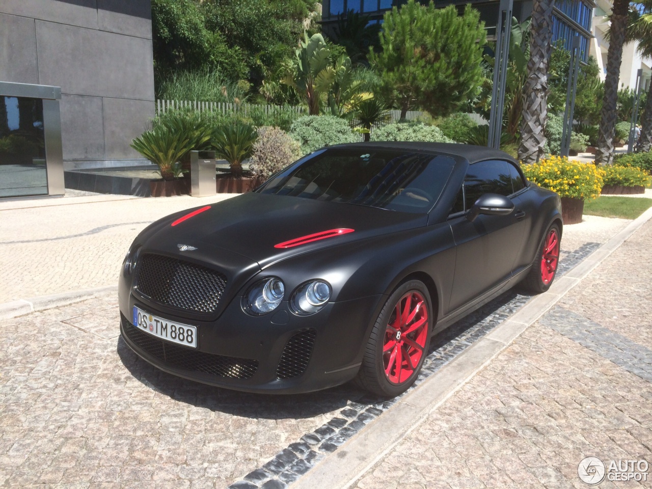 Bentley Continental Supersports Convertible ISR