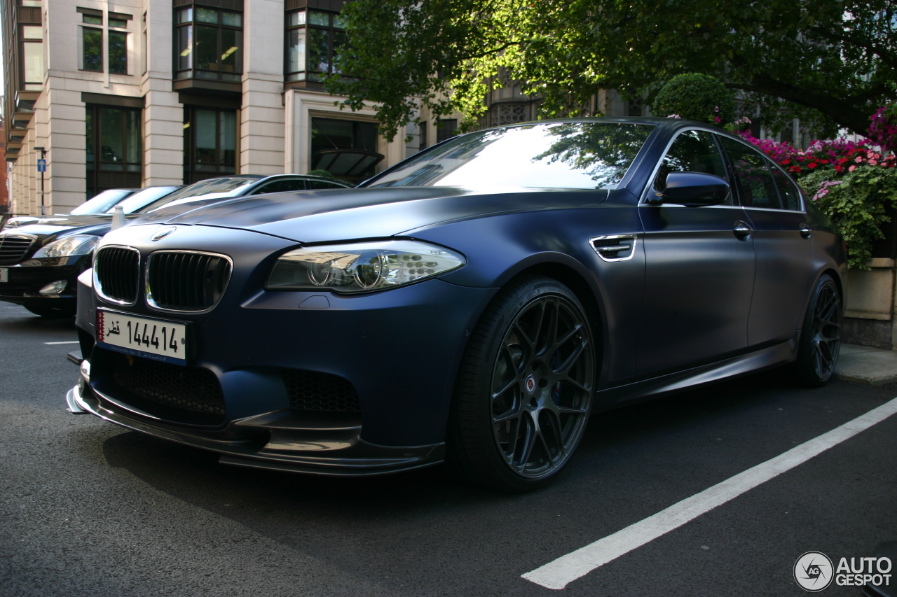 BMW M5 F10 2011