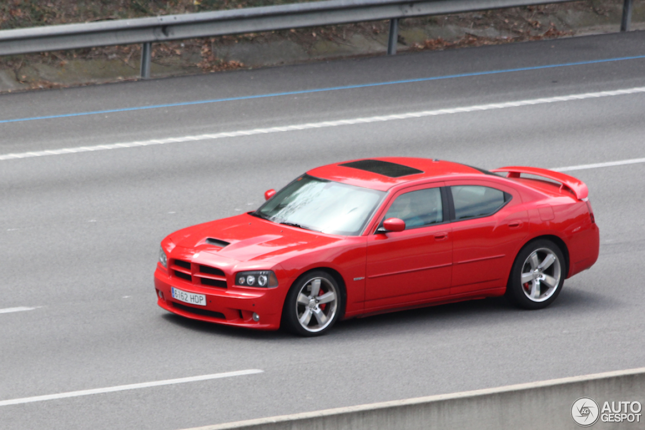 Dodge Charger SRT-8