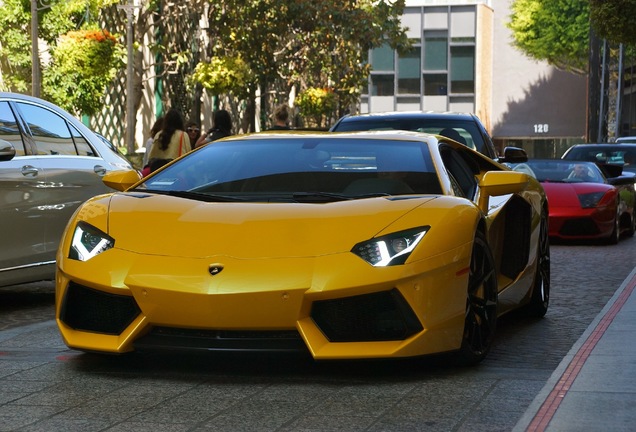 Lamborghini Aventador LP700-4