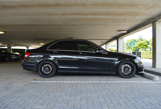 Mercedes-Benz C 63 AMG W204