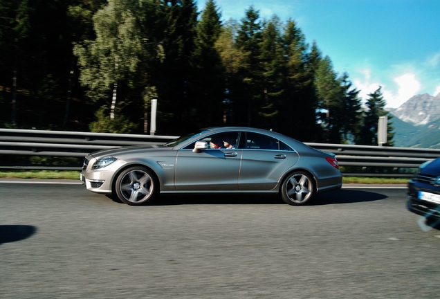 Mercedes-Benz CLS 63 AMG C218