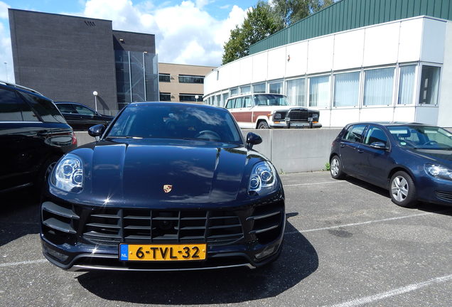 Porsche 95B Macan Turbo