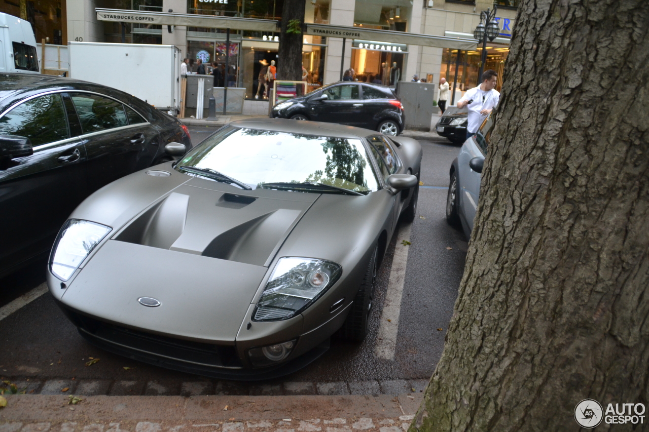 Ford GT