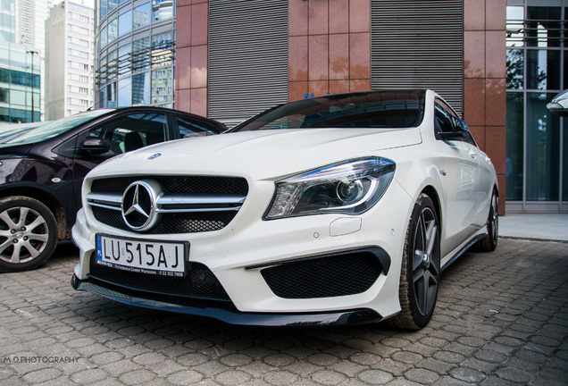 Mercedes-Benz CLA 45 AMG C117