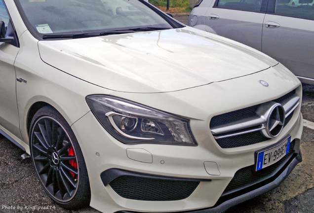 Mercedes-Benz CLA 45 AMG C117