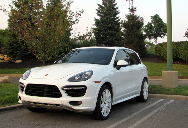 Porsche 958 Cayenne GTS