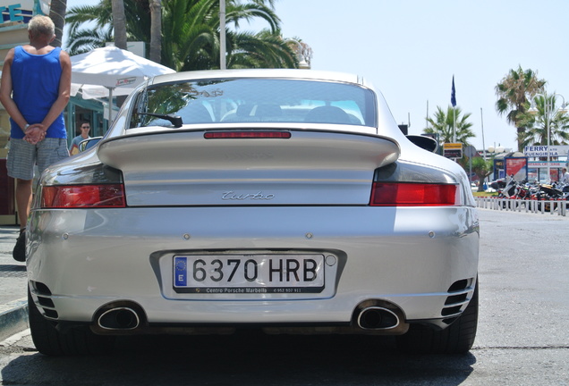 Porsche 996 Turbo