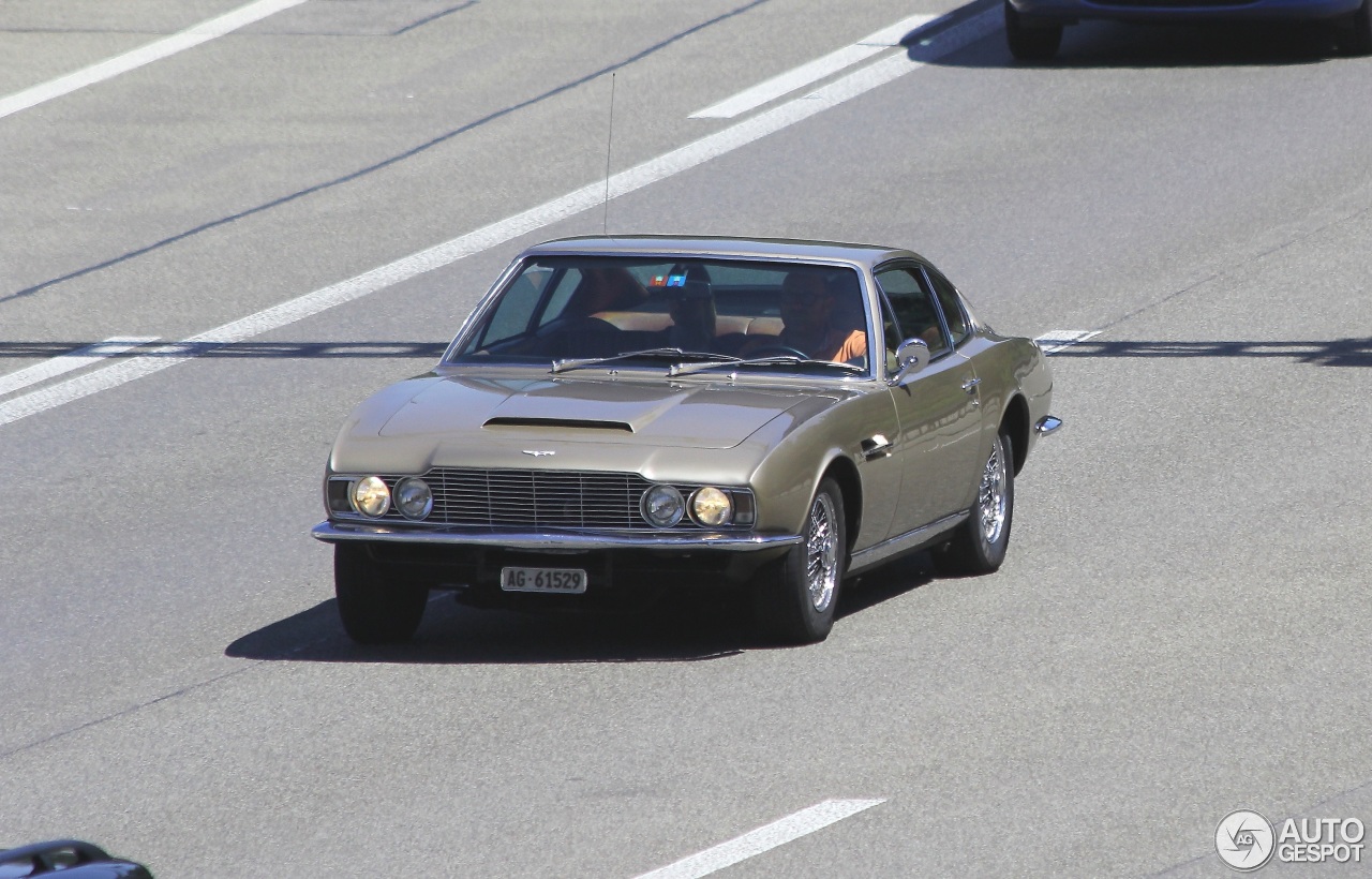 Aston Martin DBS Vantage