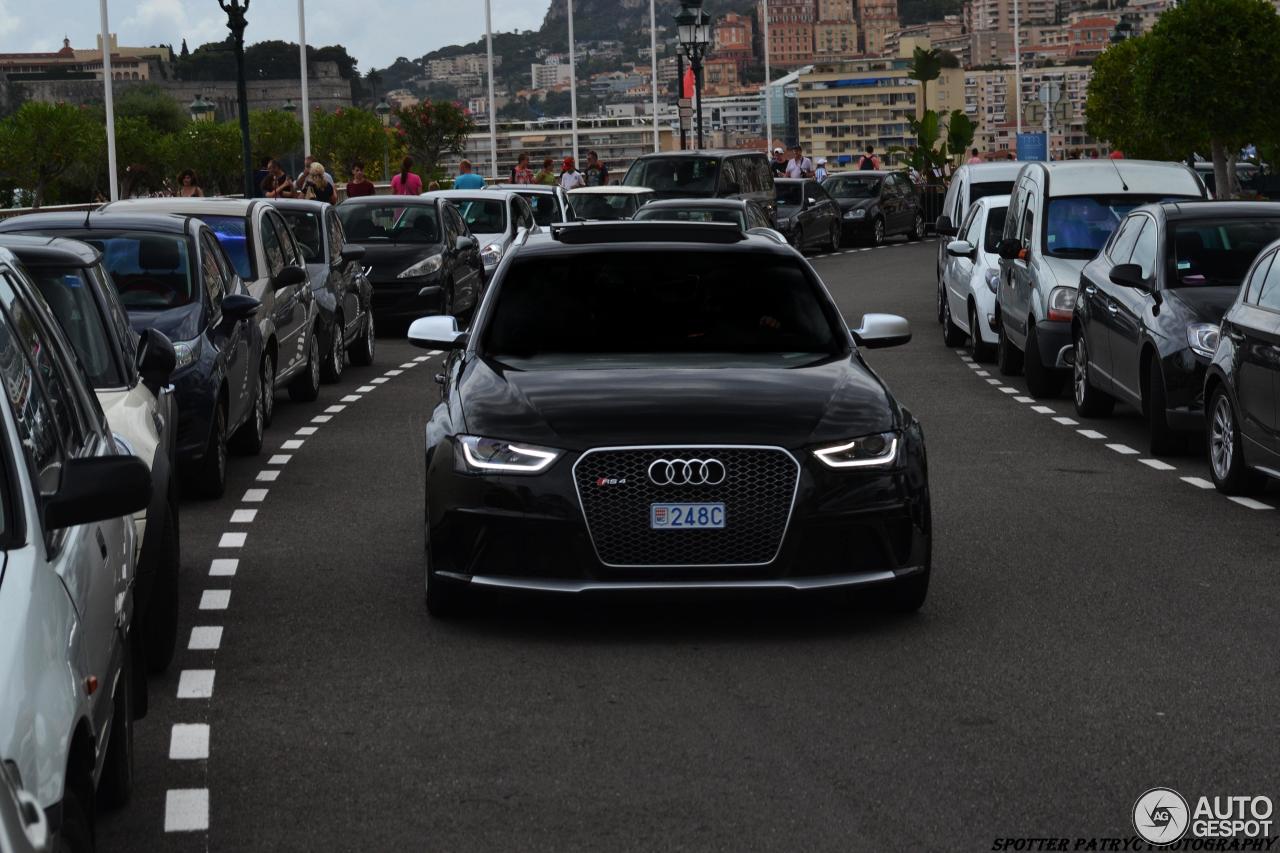 Audi RS4 Avant B8