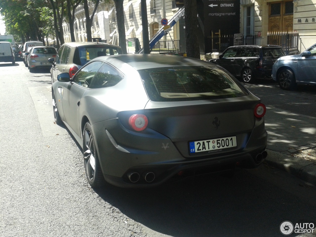 Ferrari FF