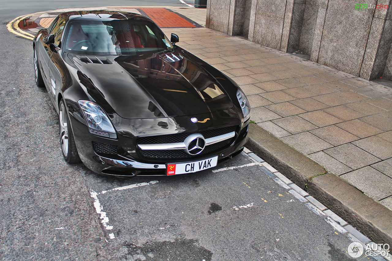 Mercedes-Benz SLS AMG