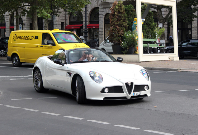 Alfa Romeo 8C Spider