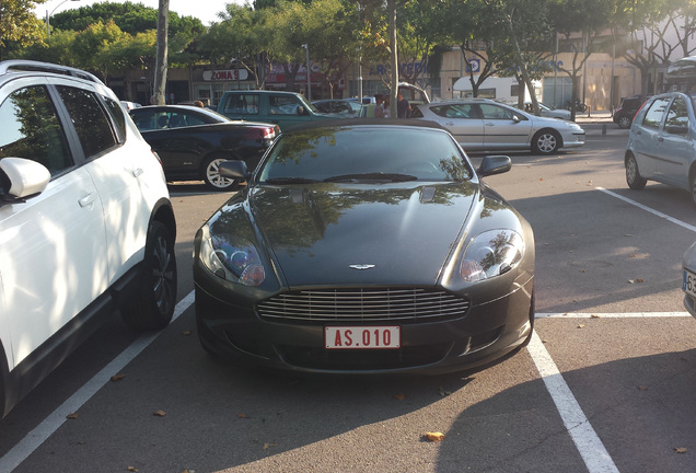 Aston Martin DB9 Volante