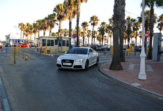 Audi RS5 B8 2012