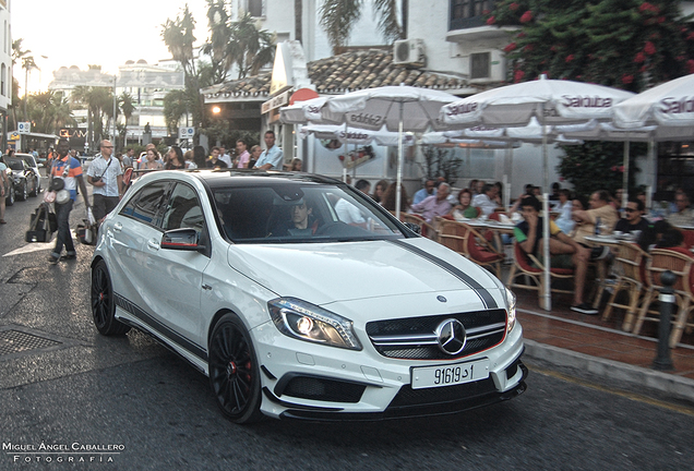 Mercedes-Benz A 45 AMG Edition 1