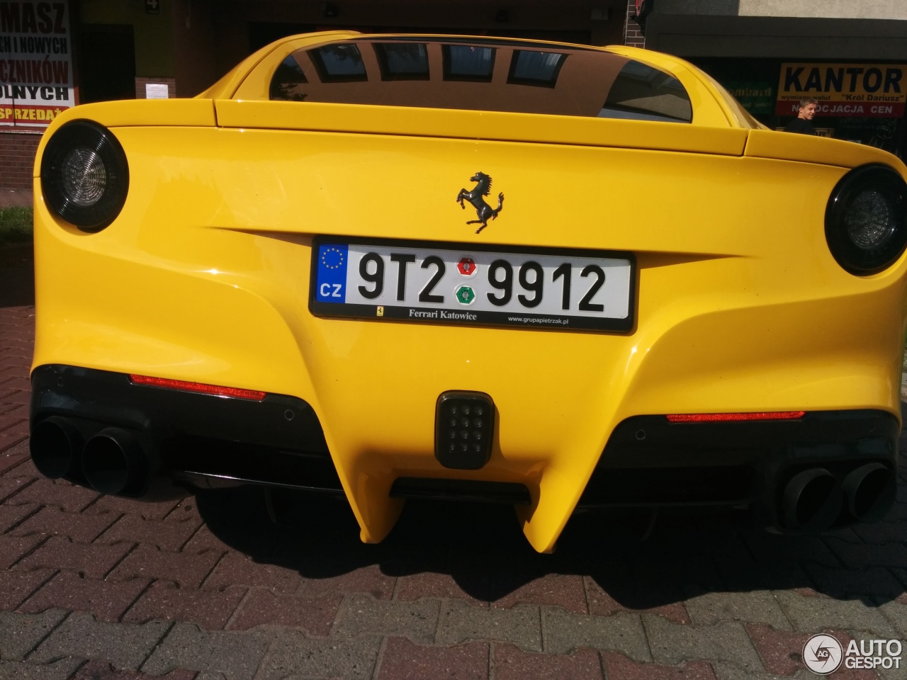 Ferrari F12berlinetta