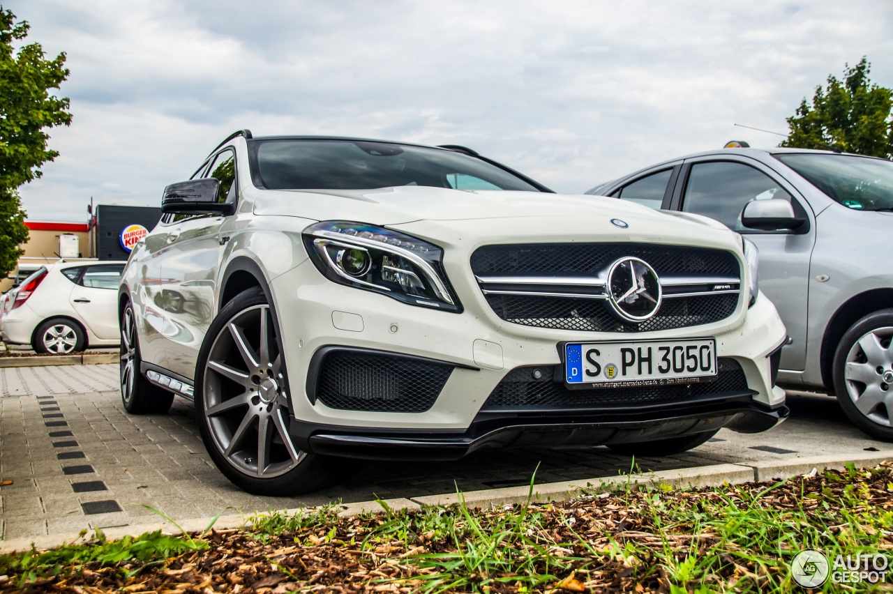 Mercedes-Benz GLA 45 AMG X156