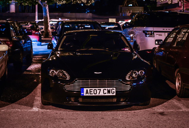 Aston Martin V8 Vantage