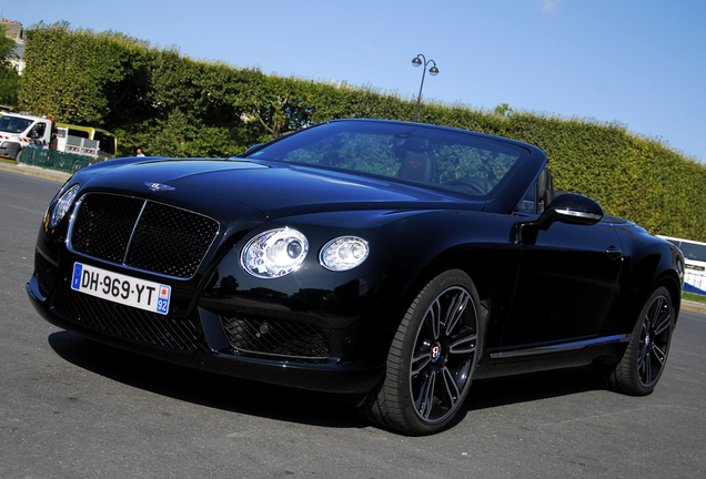 Bentley Continental GTC V8