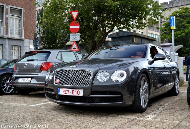 Bentley Flying Spur V8